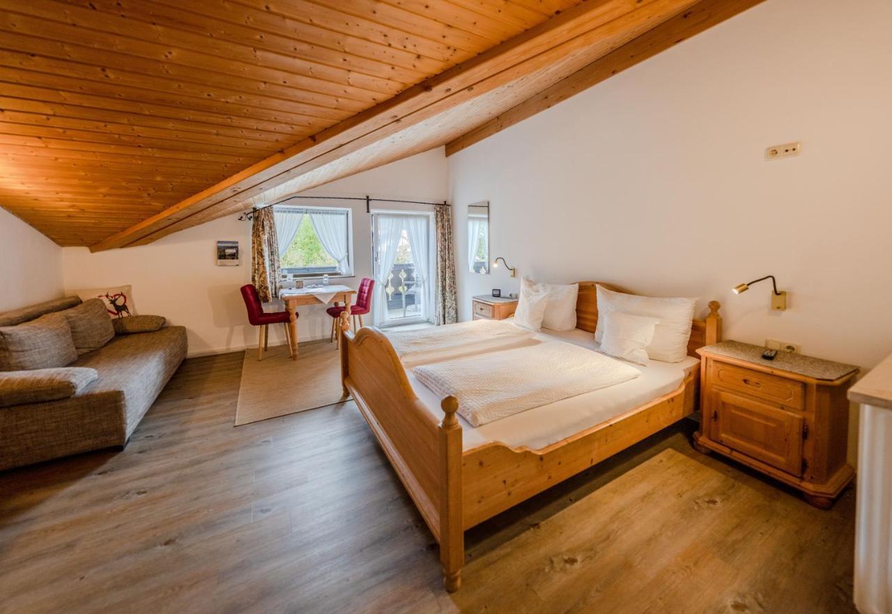 Gaestehaus Doering Mittenwald Bagian luar foto