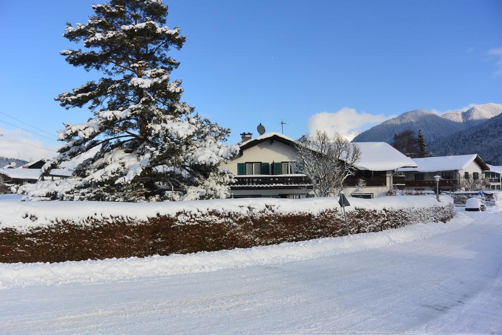 Gaestehaus Doering Mittenwald Bagian luar foto