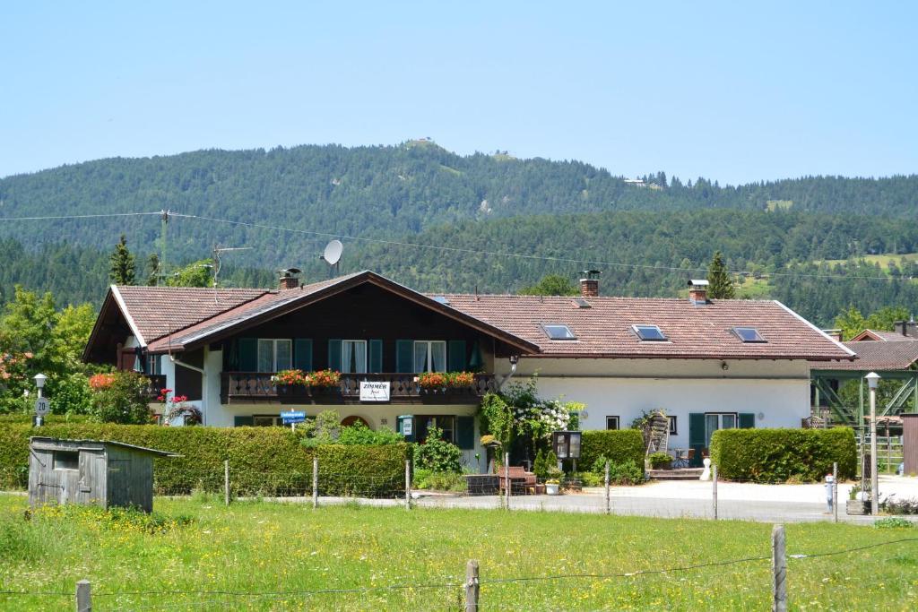 Gaestehaus Doering Mittenwald Bagian luar foto
