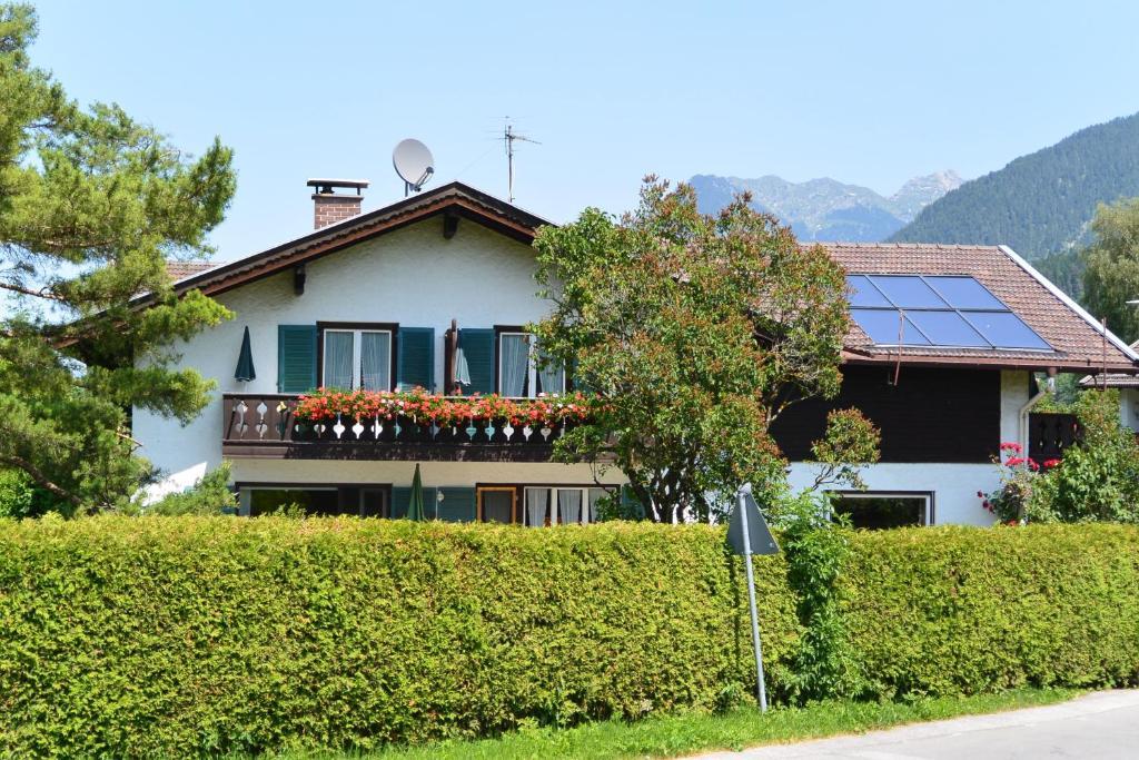Gaestehaus Doering Mittenwald Bagian luar foto